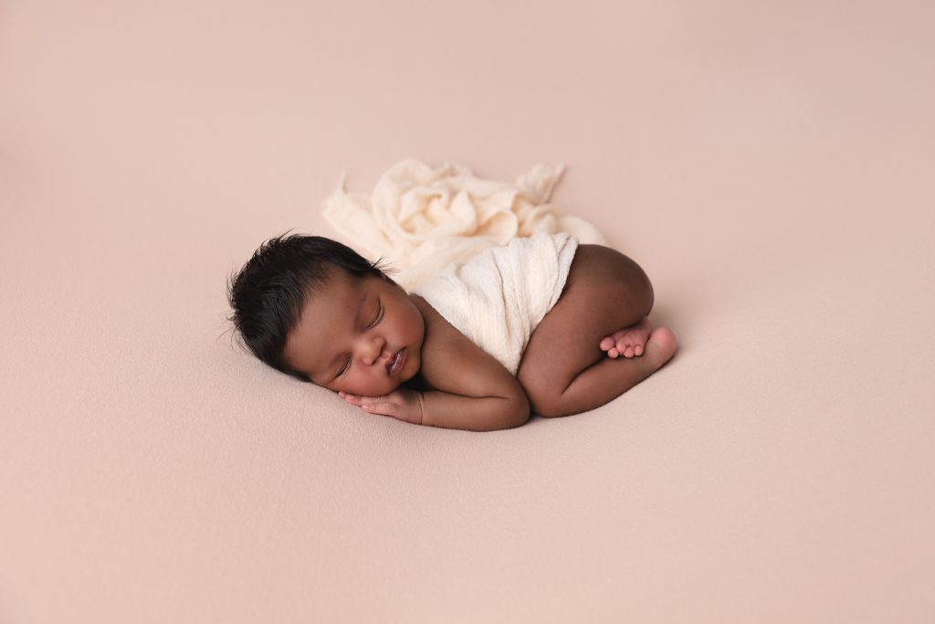 cute-pose-newborn-family-photography-brisbane-baby