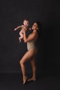 Brisbane-motherhood-baby-photographer