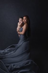brisbane-photographer-photography-baby-motherhood-family-studio