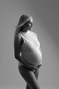 couples-family-pregnancy-maternity-studio-photographer
